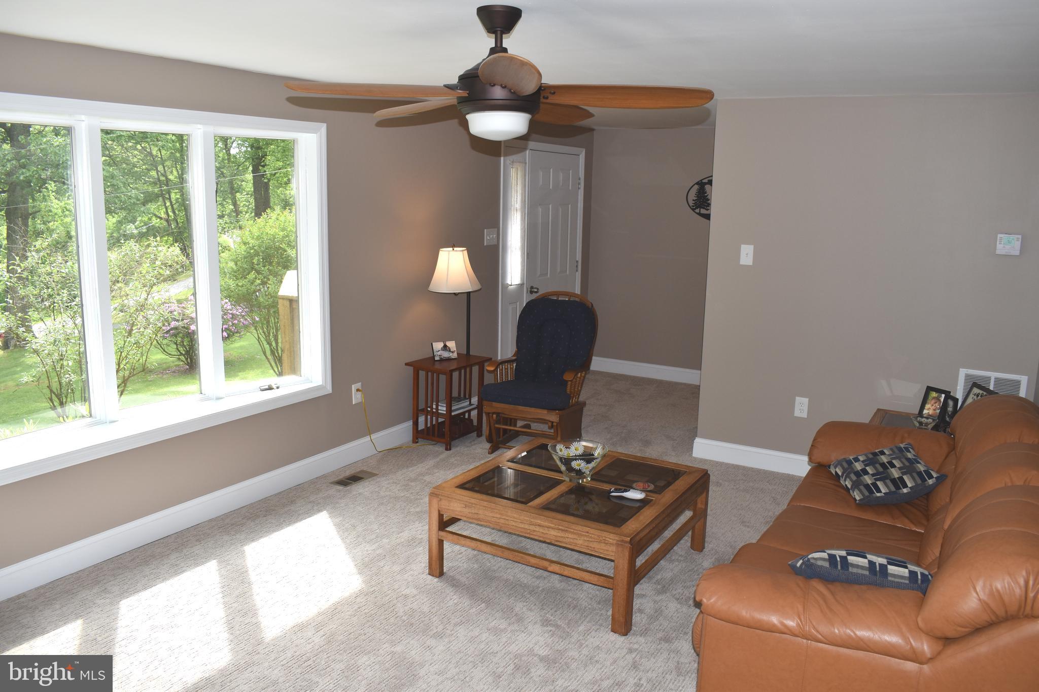 18166 Morgan Pine Road Knoxville, MD 21758 - Photo 17 of 69 Main Family Room