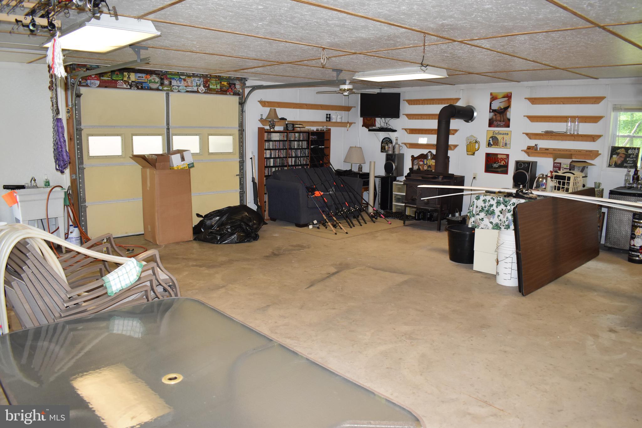 18166 Morgan Pine Road Knoxville, MD 21758 - Photo 45 of 69 Building Interior