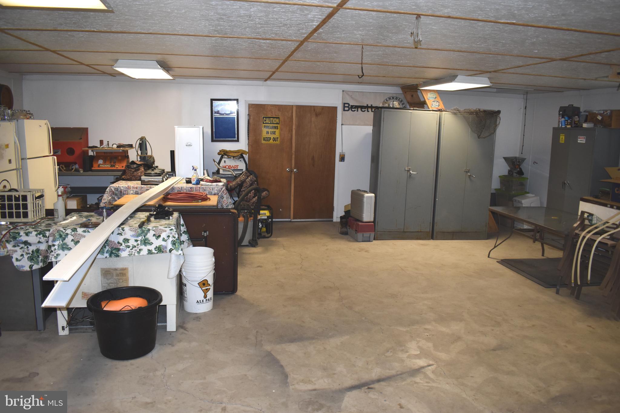 18166 Morgan Pine Road Knoxville, MD 21758 - Photo 47 of 69 Building Interior
