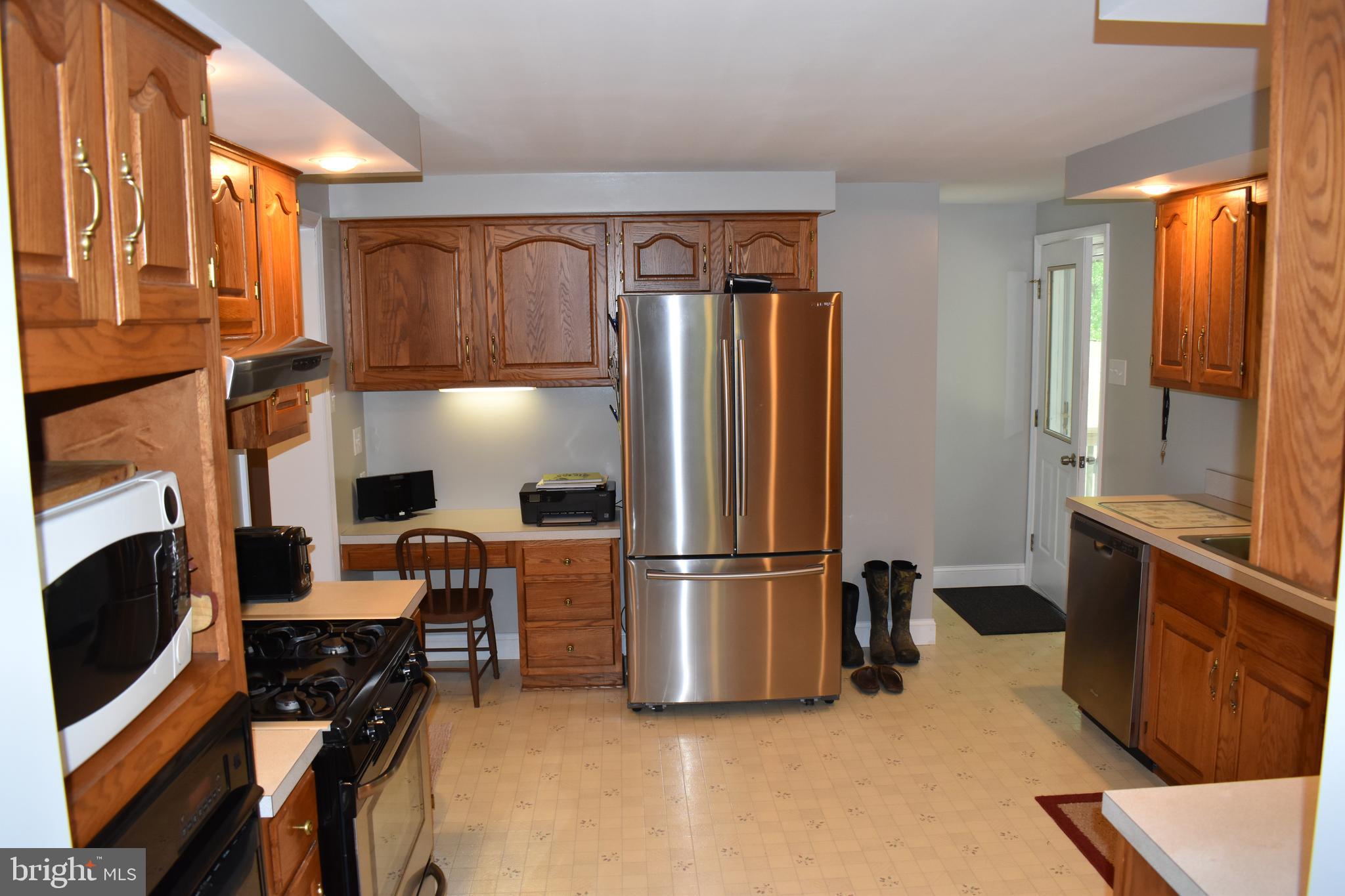 18166 Morgan Pine Road Knoxville, MD 21758 - Photo 10 of 69 Main Kitchen
