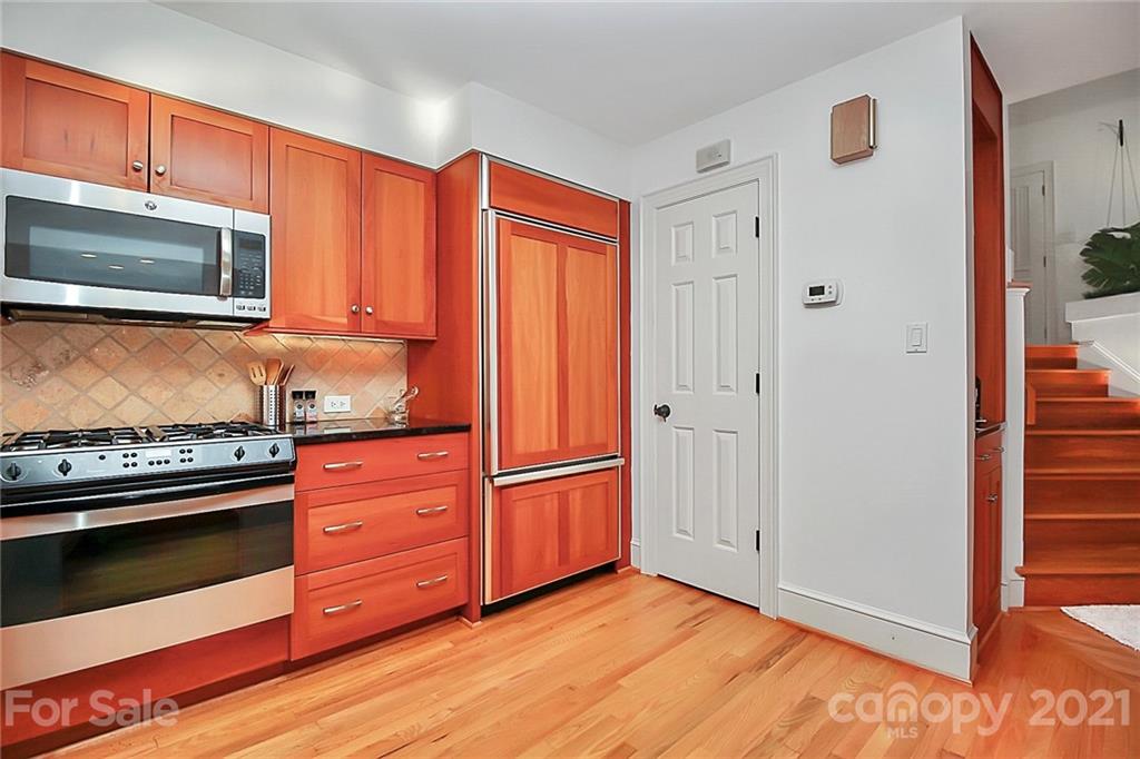 8229 Getalong Road Charlotte, NC 28213 - Photo 14 of 37 Gallery Image 14