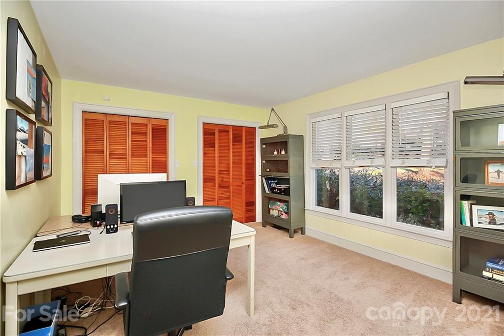 8229 Getalong Road Charlotte, NC 28213 - Photo 29 of 37 Gallery Image 29