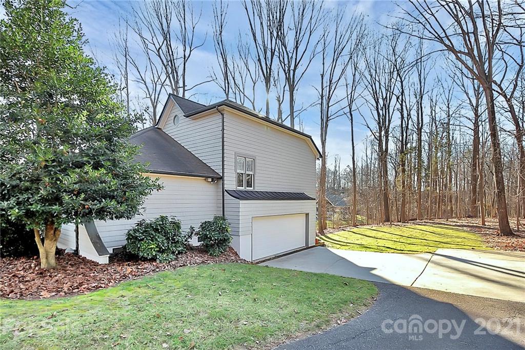 8229 Getalong Road Charlotte, NC 28213 - Photo 32 of 37 Gallery Image 32