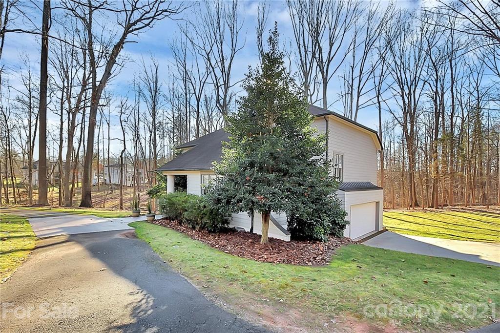 8229 Getalong Road Charlotte, NC 28213 - Photo 37 of 37 Gallery Image 37