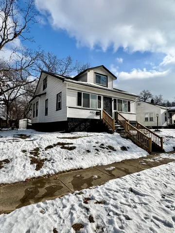 $1,650 | 605 Mount Street, Gary, IN 46406