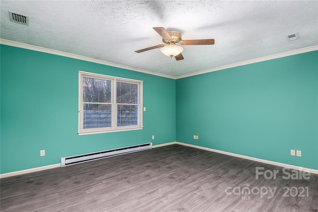 2149 Enola Road Morganton, NC 28655 - Photo 15 of 35 Gallery Image 15