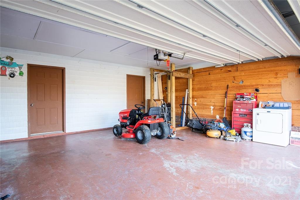 2149 Enola Road Morganton, NC 28655 - Photo 19 of 35 Gallery Image 19