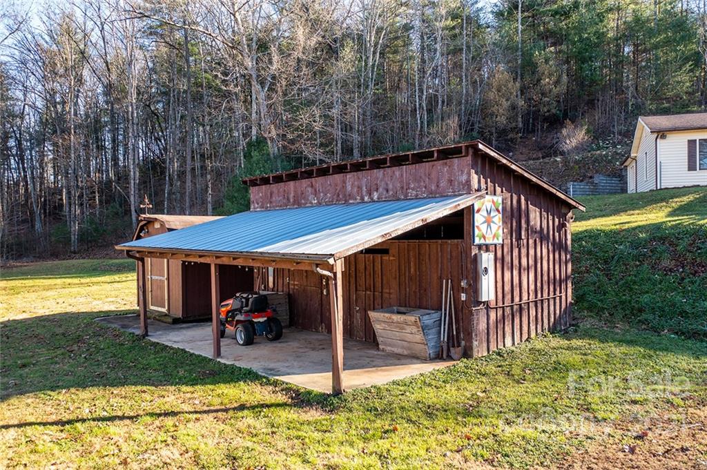 2149 Enola Road Morganton, NC 28655 - Photo 24 of 35 Gallery Image 24