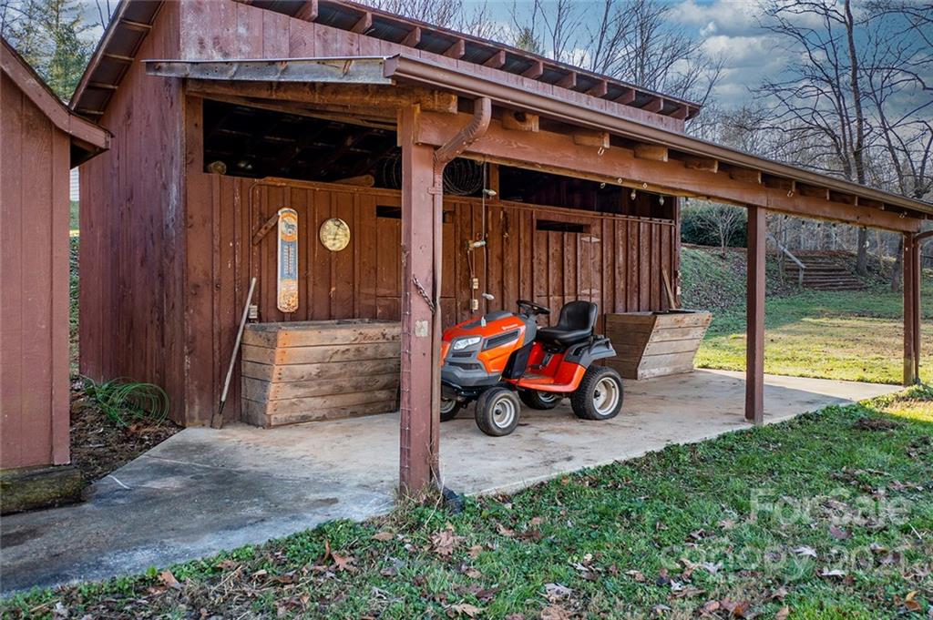 2149 Enola Road Morganton, NC 28655 - Photo 26 of 35 Gallery Image 26