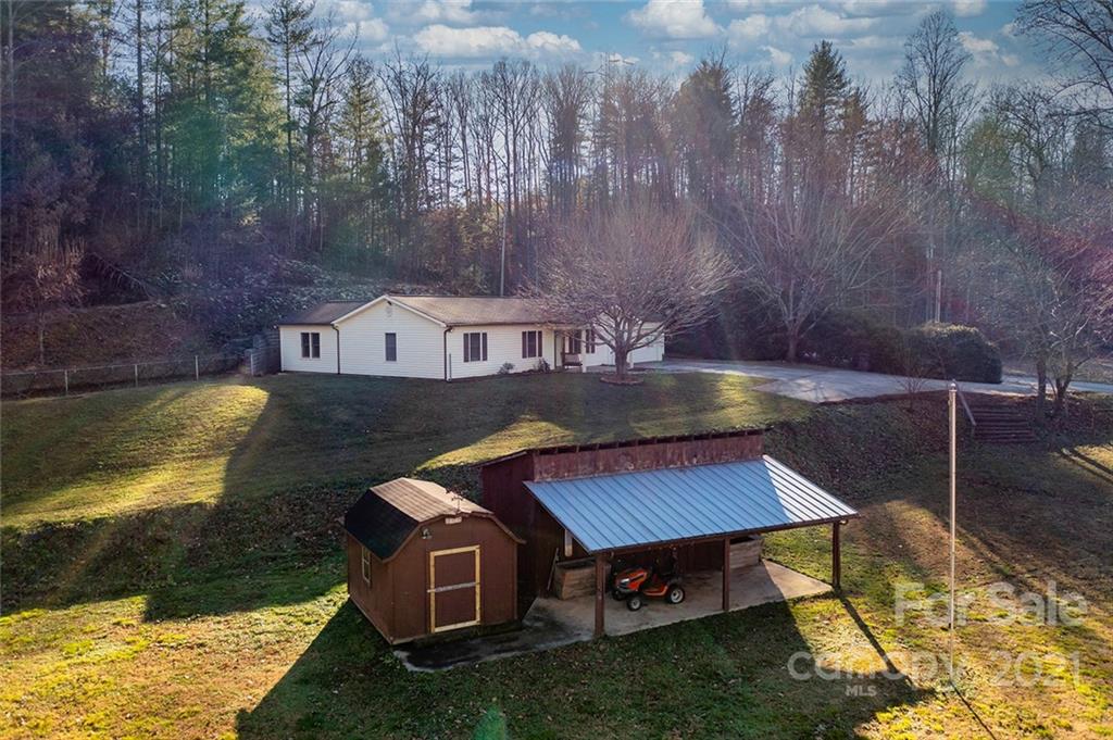 2149 Enola Road Morganton, NC 28655 - Photo 28 of 35 Gallery Image 28