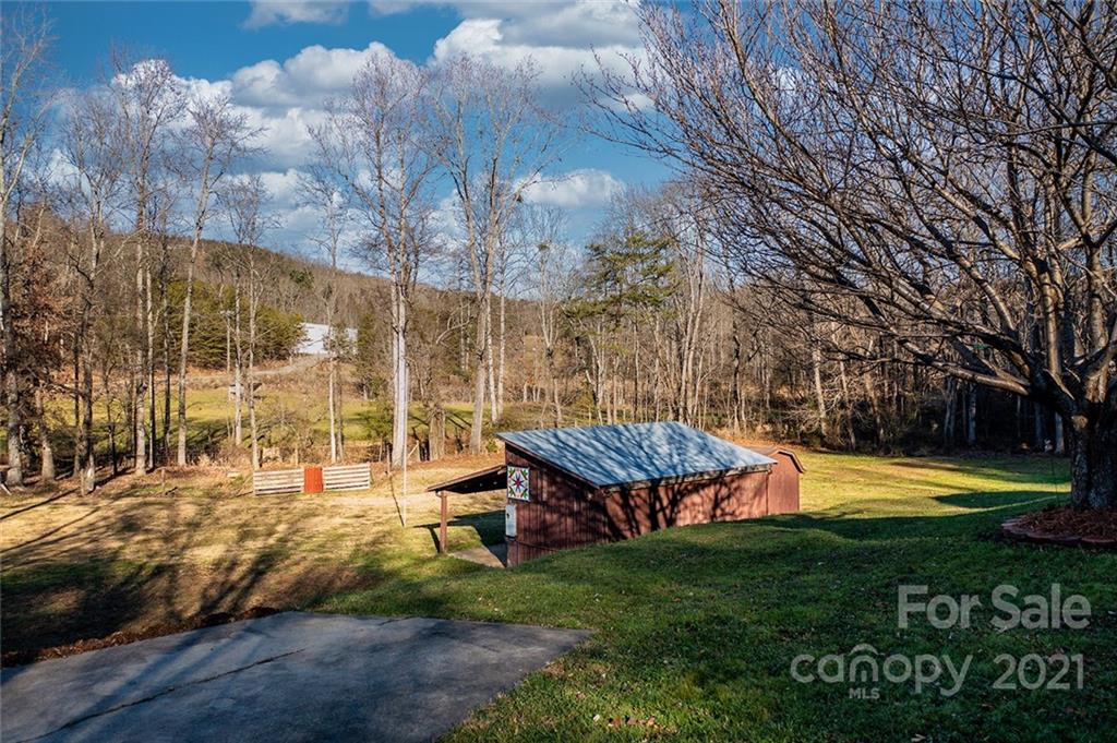 2149 Enola Road Morganton, NC 28655 - Photo 29 of 35 Gallery Image 29