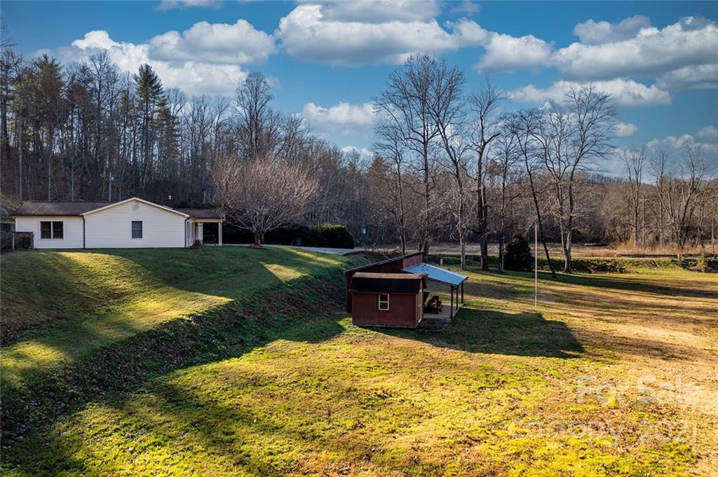 2149 Enola Road Morganton, NC 28655 - Photo 33 of 35 Gallery Image 33