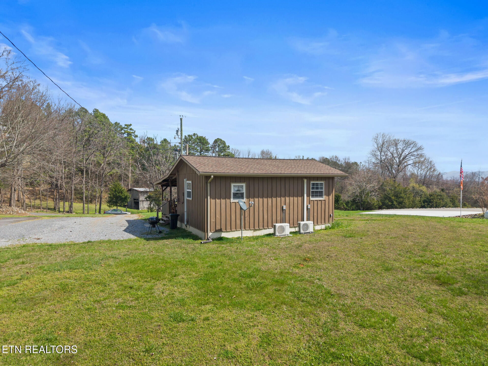 896 English Mountain Road Cosby, TN 37722 - Photo 14 of 21 018