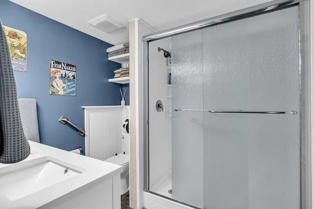 $789,000 | 105 Lakeview Street, Southwick, MA 01077