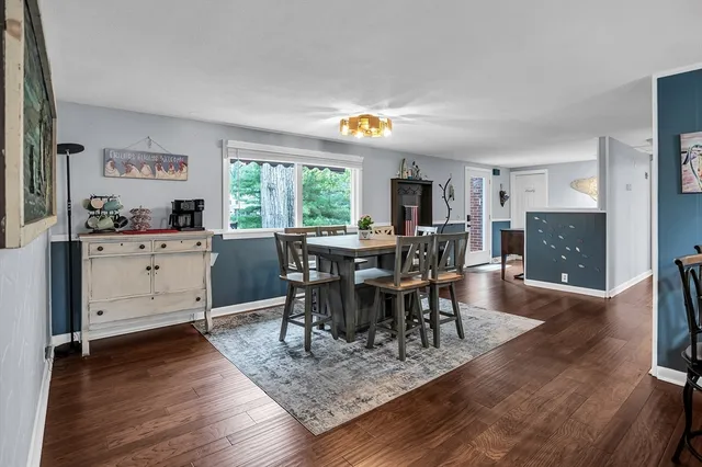 $789,000 | 105 Lakeview Street, Southwick, MA 01077