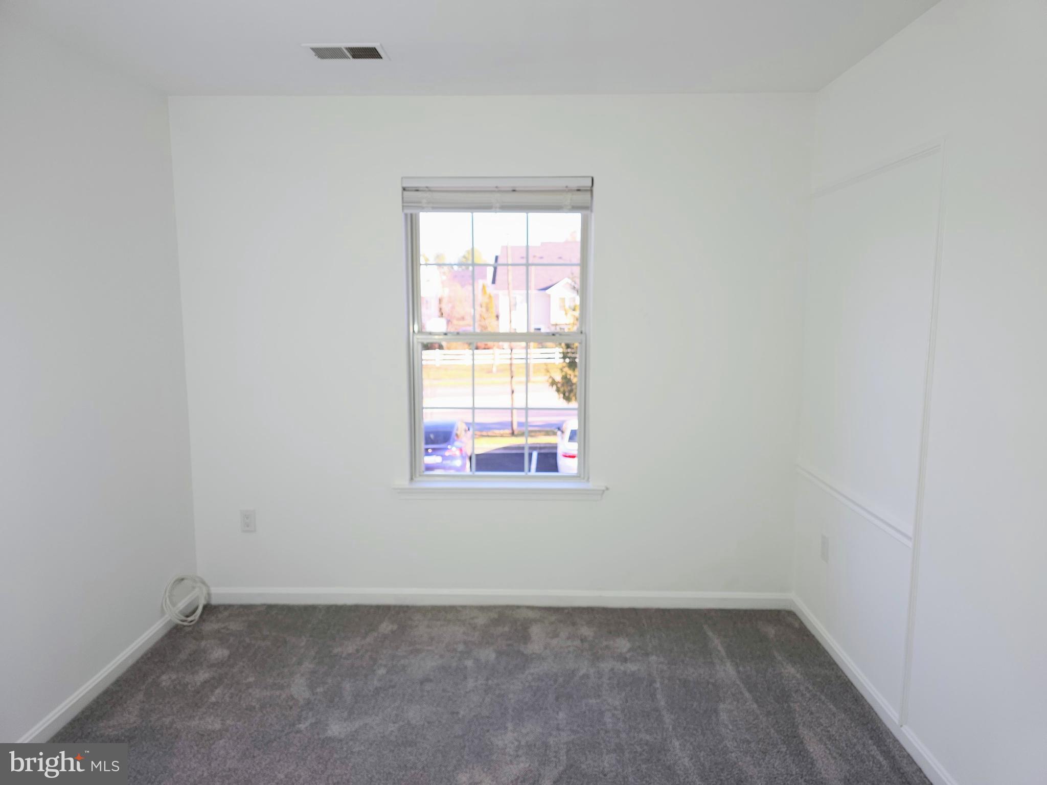 2014 Crosbyside Court Odenton, MD 21113 - Photo 40 of 58 an empty room with a window