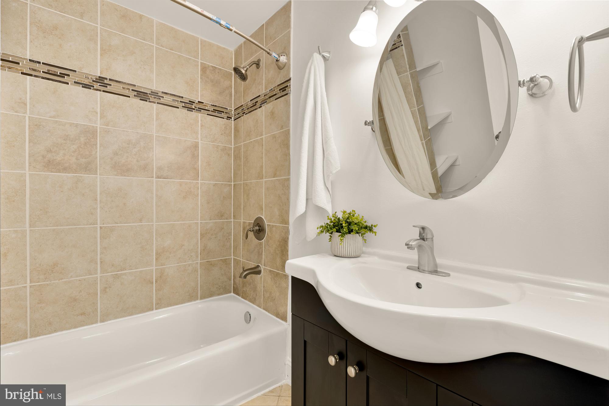 14 O Street Northwest, Unit 14A Washington, DC 20001 - Photo 14 of 24