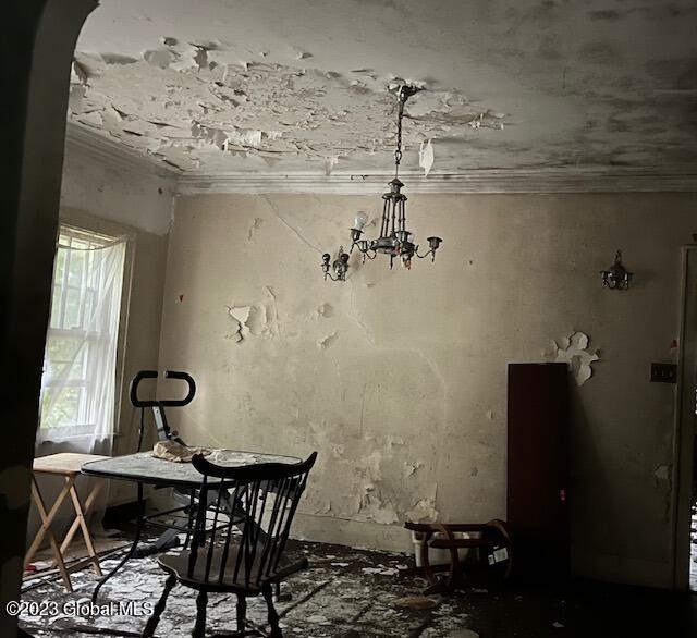 701 Vale Place Schenectady, NY 12308 - Photo 5 of 9 Dining Rm