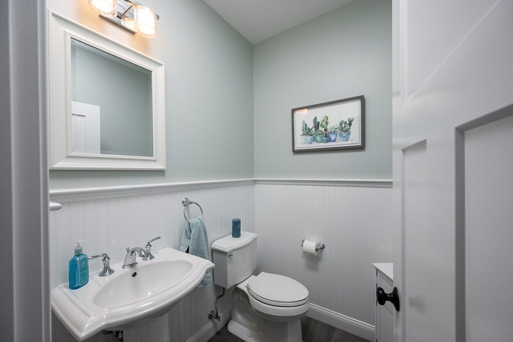 25 Screenhouse Lane Plymouth, MA 02360 - Photo 14 of 31