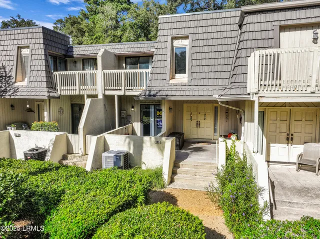 $699,000 | 1 Gloucester Road, Unit 105, Hilton Head Island, SC 29928