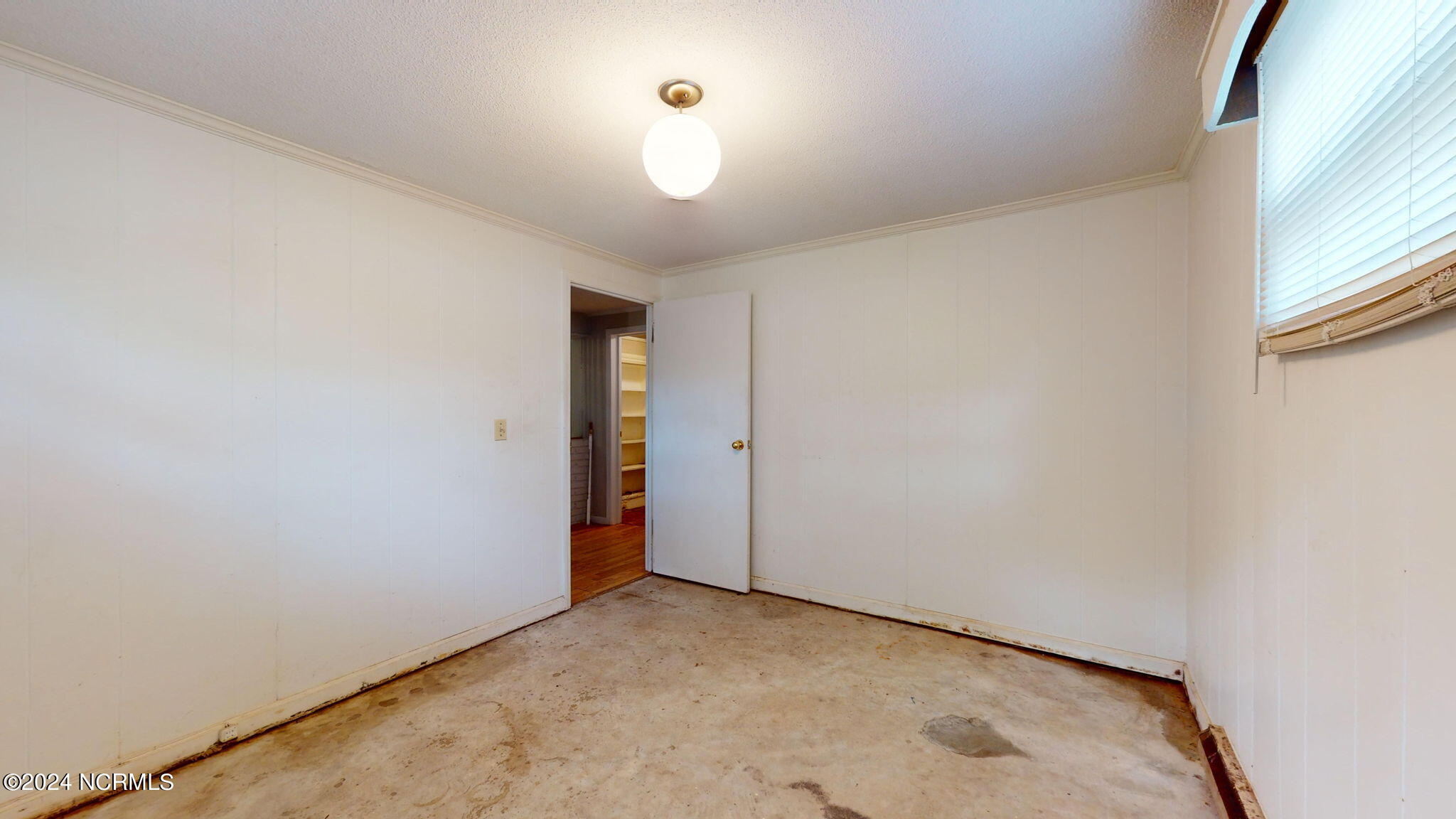 735 Half Moon Road New Bern, NC 28560 - Photo 41 of 56 Lower level extra room