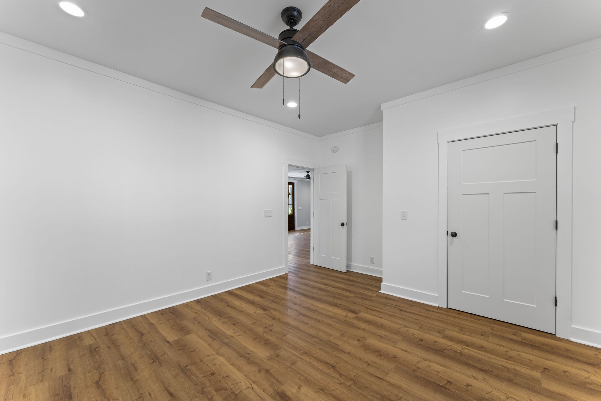 5706 Lunns Store Road Chapel Hill, TN 37034 - Photo 13 of 37 wooden floor in an empty room