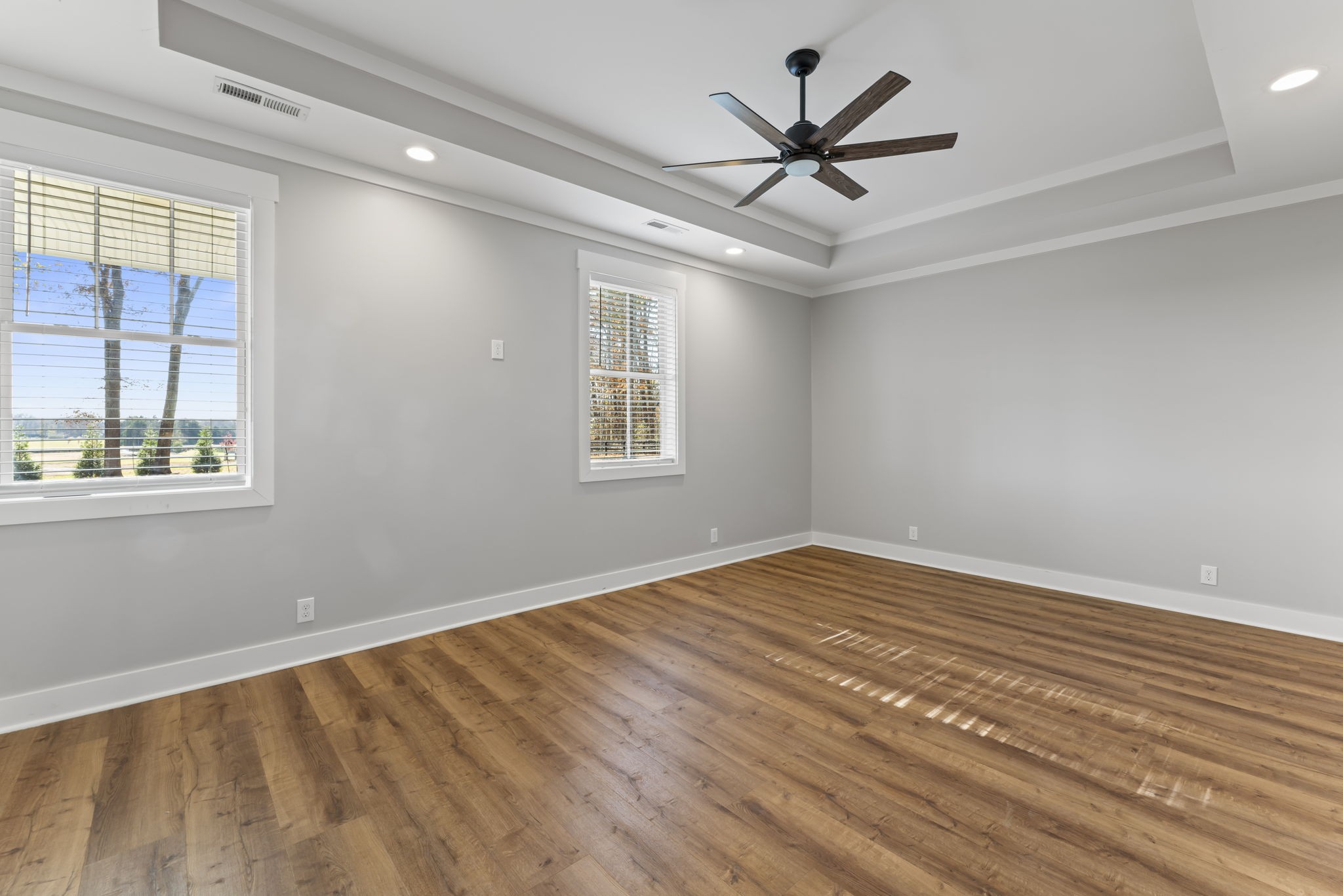 5706 Lunns Store Road Chapel Hill, TN 37034 - Photo 16 of 37 an empty room with wooden floor and windows
