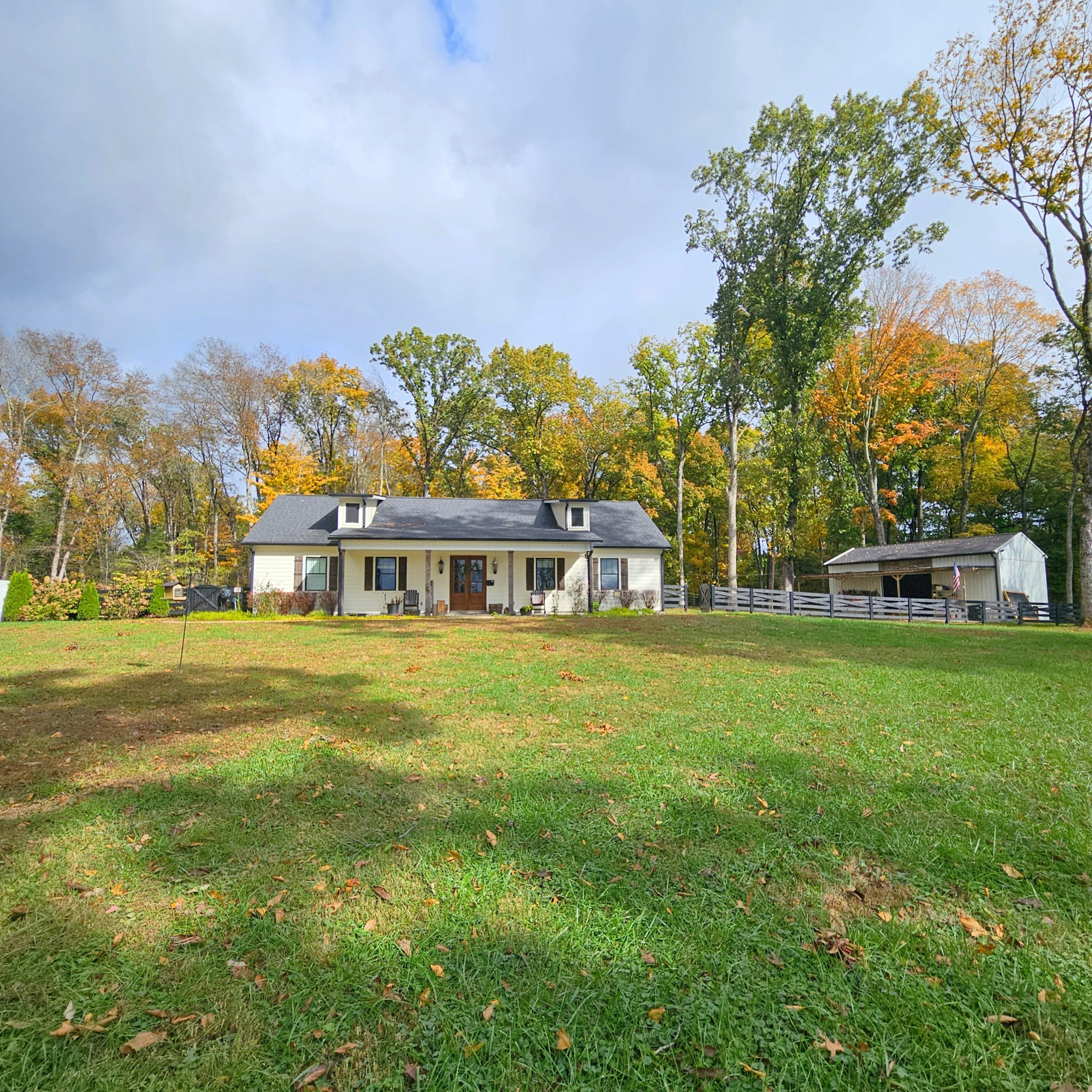 5706 Lunns Store Road Chapel Hill, TN 37034 - Photo 37 of 37 a front view of a house with a big yard