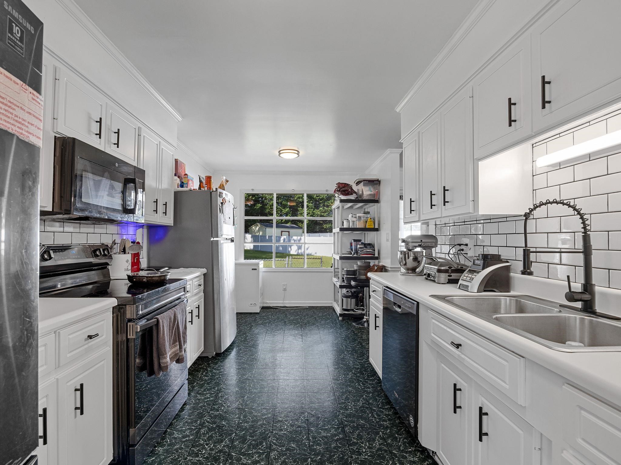 461 Litchfield Drive Moore, SC 29369 - Photo 19 of 38