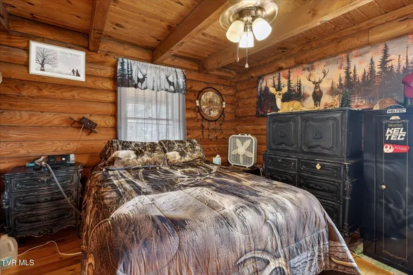 $269,500 | 250 Beaver Walk Road, Mountain City, TN 37683