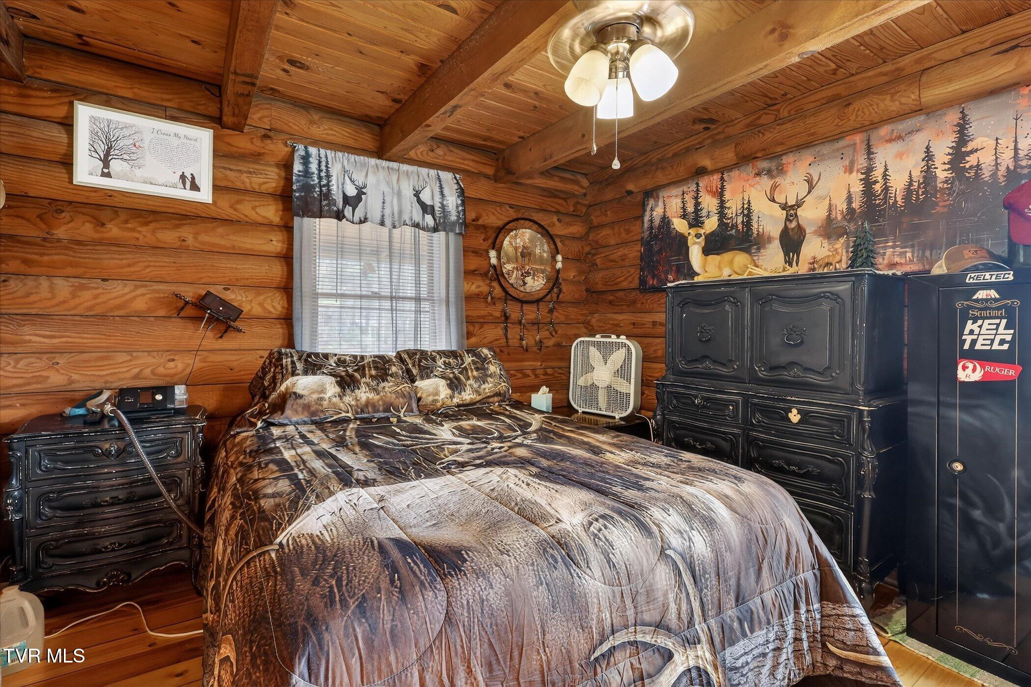 250 Beaver Walk Road Mountain City, TN 37683 - Photo 13 of 34 15-250-Beaver-Walk-Rd-Into Main Level Bd