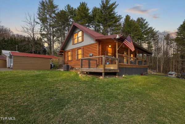 $269,500 | 250 Beaver Walk Road, Mountain City, TN 37683