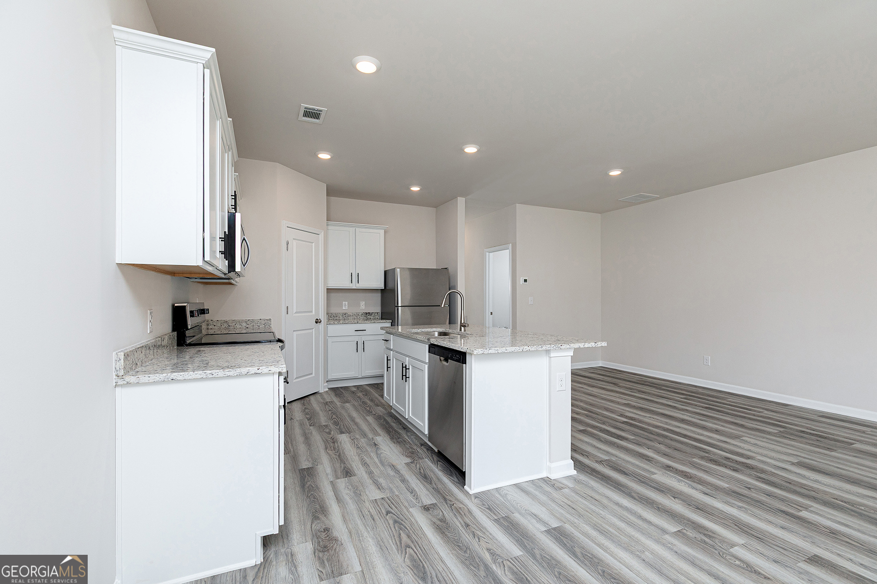 3967 Hidden River Lane Gainesville, GA 30506 - Photo 11 of 23