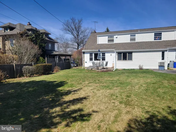 $550,000 | 11 Tenby Road, Havertown, PA 19083