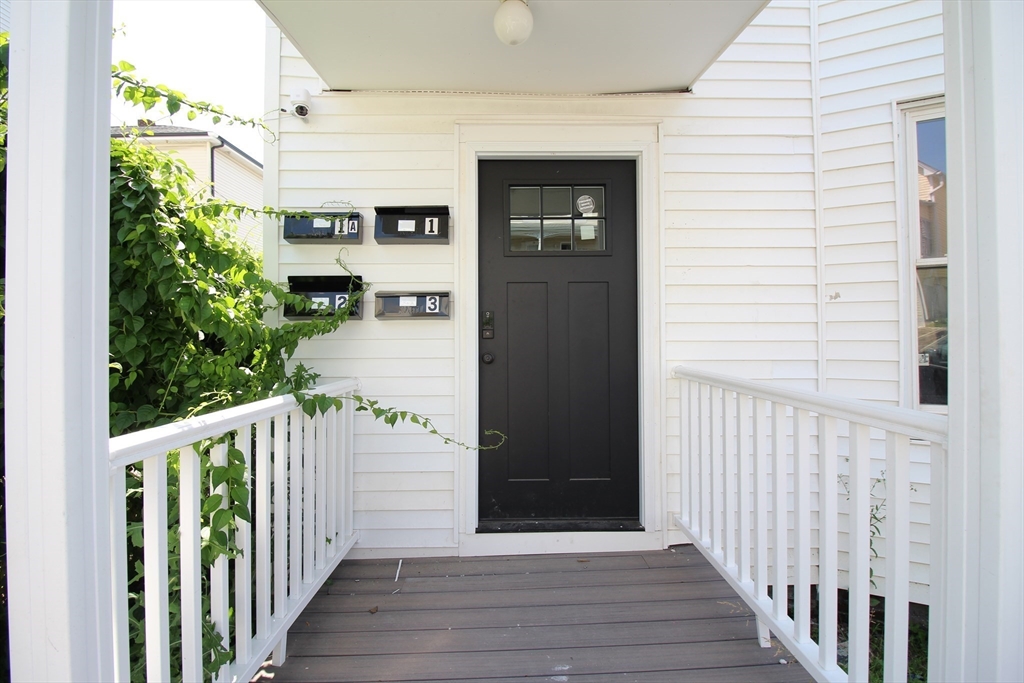 82 Fox Street, Unit 3 Worcester, MA 01604 - Photo 2 of 18