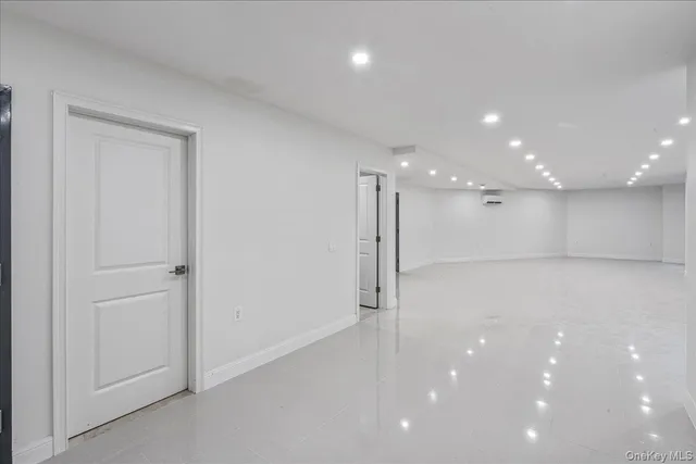 $1,690,000 | 150-33 Hawtree Street | Ozone Park