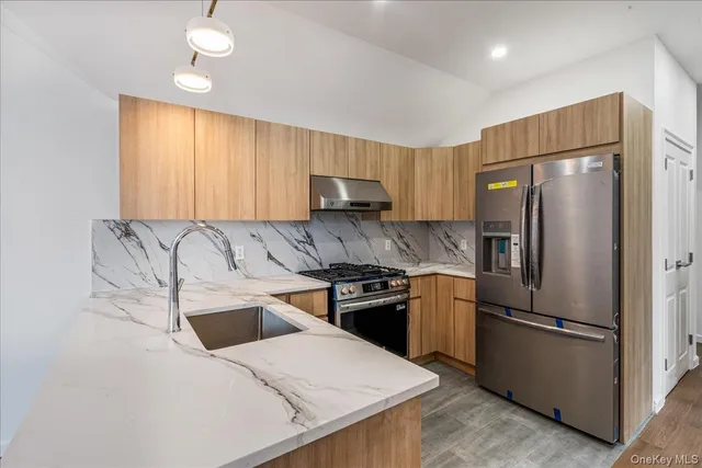 $1,690,000 | 150-33 Hawtree Street | Ozone Park