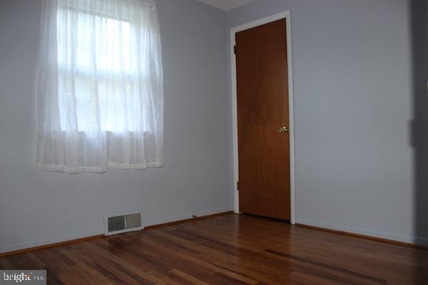 354 Peyton Road York, PA 17403 - Photo 8 of 12 Gallery Image 8