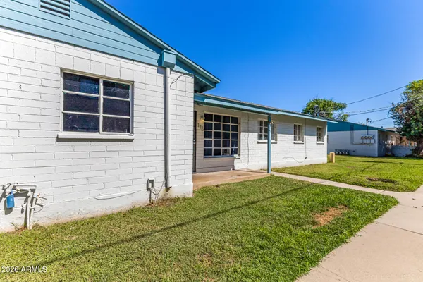 $200,000 | 2917 North 19th Avenue, Unit 115, Phoenix, AZ 85015