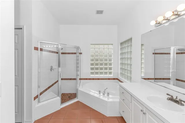 $475,000 | 36 Bass Lake Drive, DeBary, FL 32713