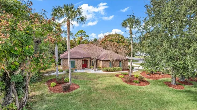 $475,000 | 36 Bass Lake Drive, DeBary, FL 32713