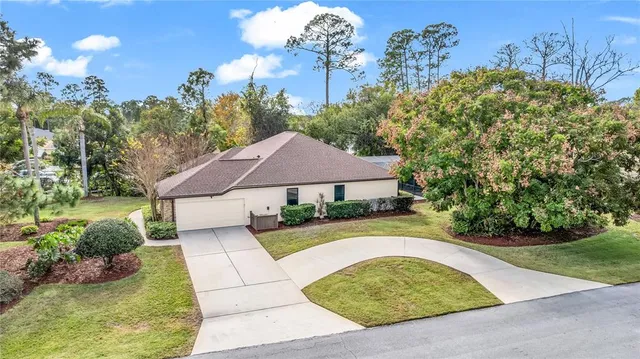 $475,000 | 36 Bass Lake Drive, DeBary, FL 32713