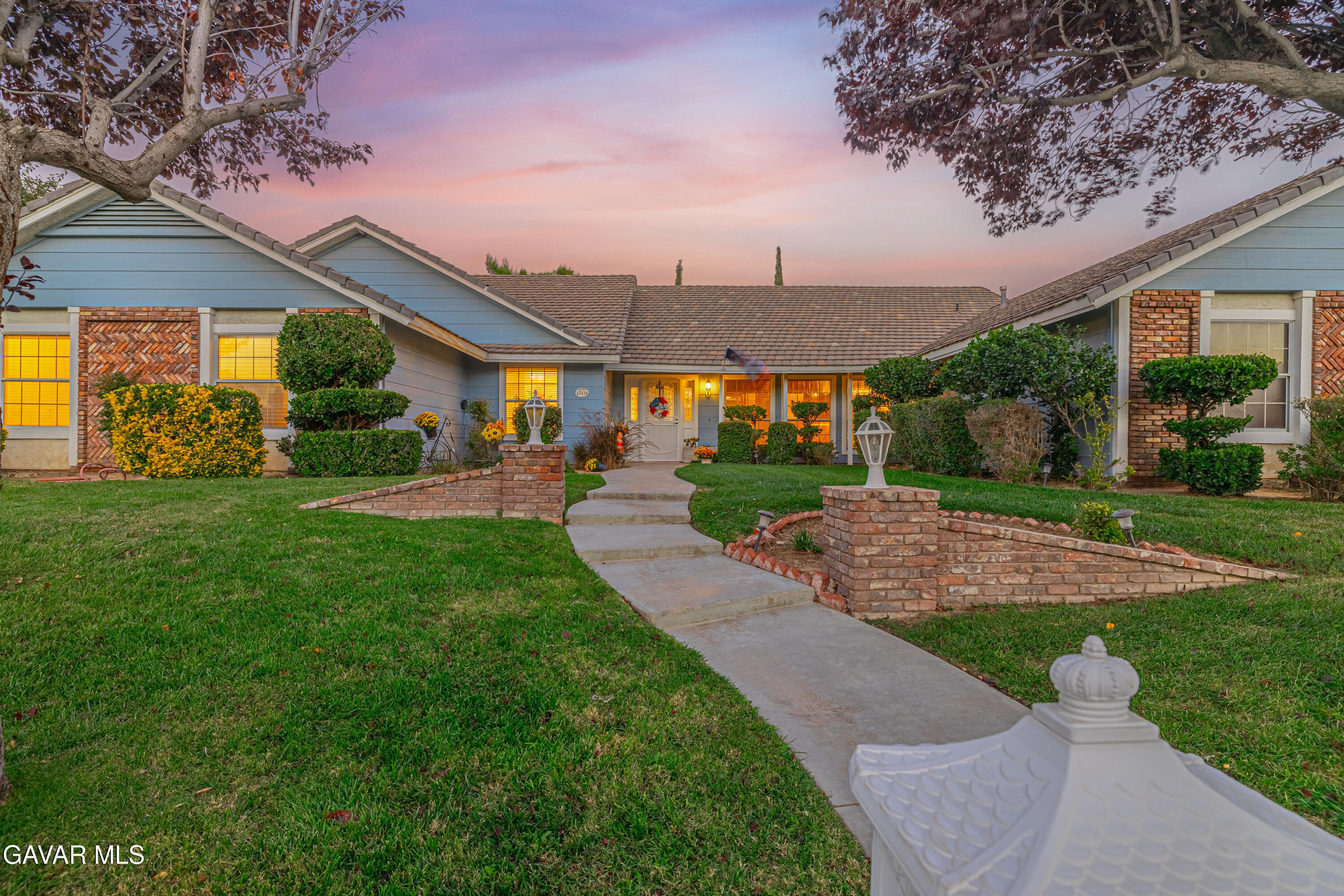 43118 Roulette Lane Lancaster, CA 93536 - Photo 6 of 60 4-print-AVOH--39