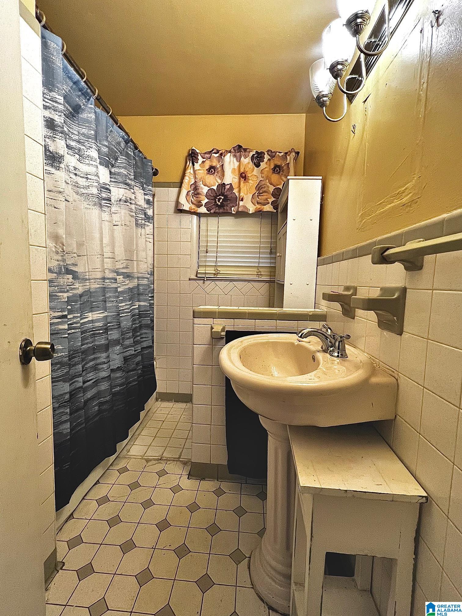 3308 Walnut Avenue Southwest Birmingham, AL 35221 - Photo 7 of 7