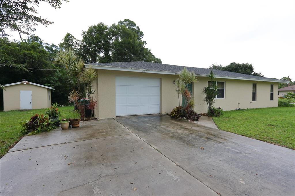 6602 Sebastian Road Fort Pierce, FL 34951 - Photo 3 of 34