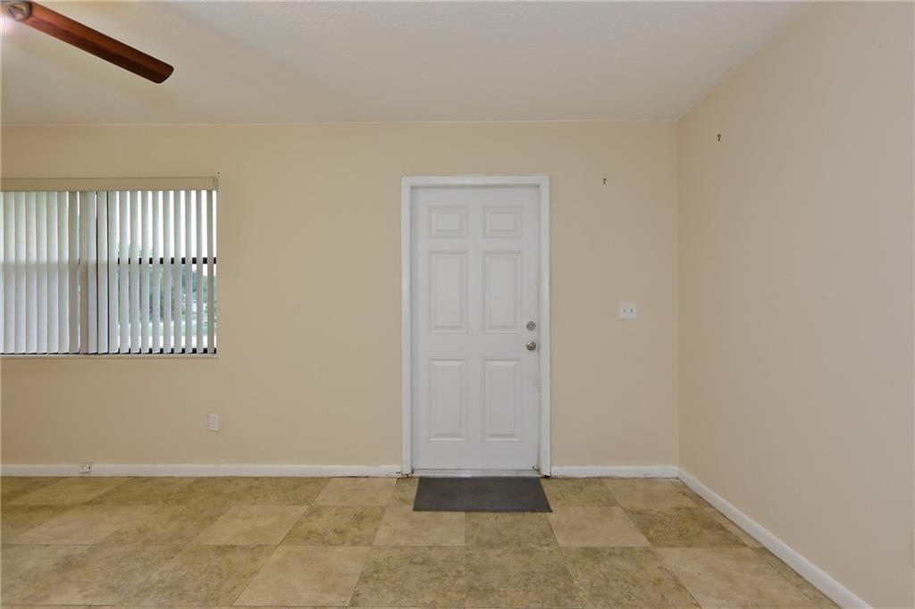 6602 Sebastian Road Fort Pierce, FL 34951 - Photo 5 of 34