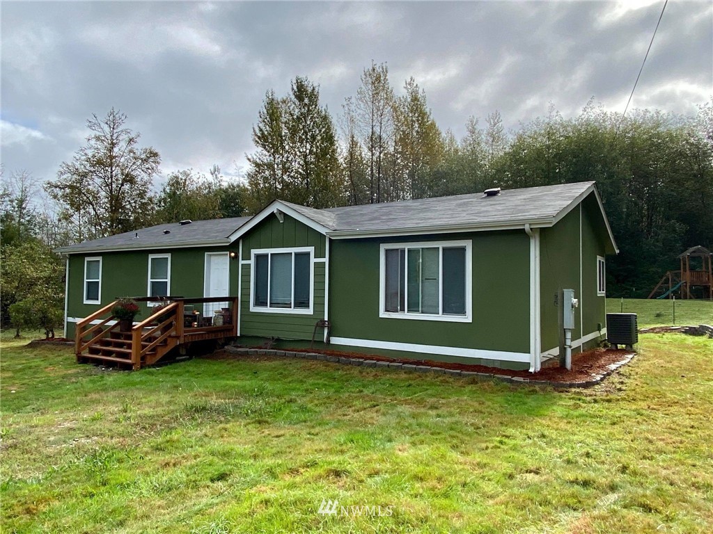 38 South Bank Road Elma, WA 98541 - Photo 3 of 31 Gallery Image 3