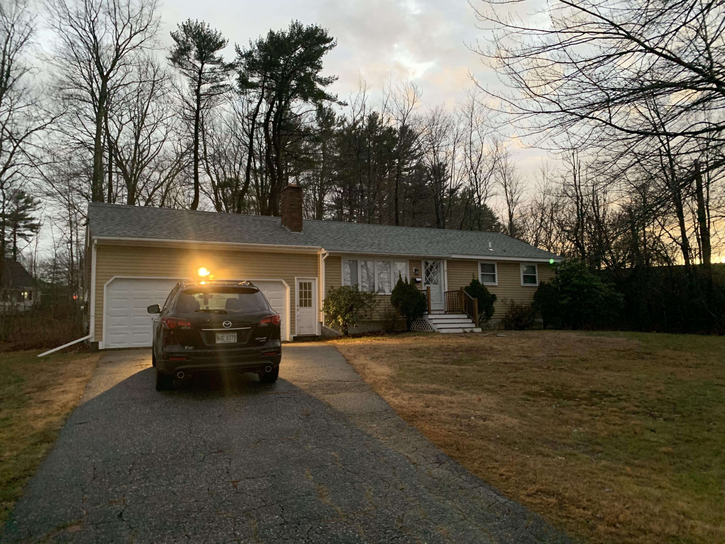 39 Scott Road South Portland, ME 04106 - Photo 1 of 14 IMG_1885