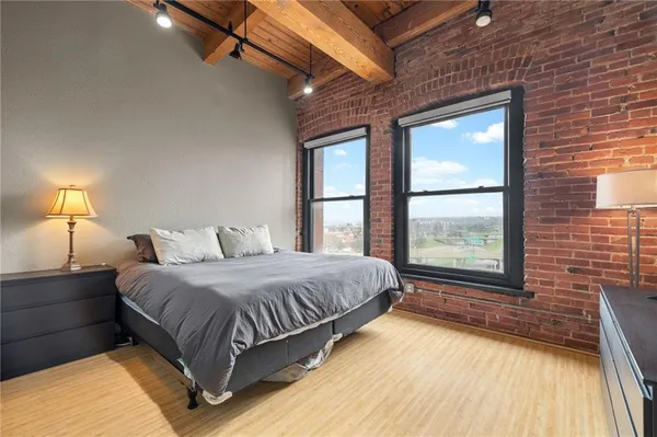 $175,000 | 609 Central Street, Unit 1507, Kansas City, MO 64105