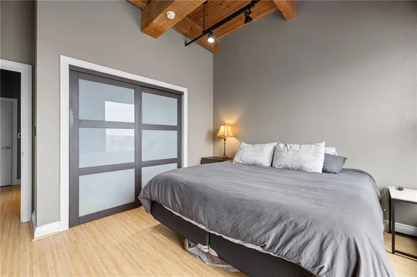 $175,000 | 609 Central Street, Unit 1507, Kansas City, MO 64105